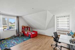 Ringelheim: Einziehen und wohlfühlen! Lichtdurchfluteter Neubau (ca. 2020) mit Garage – Die vollständige Adresse der Immobilie erhältst du vom Anbieter., 38259 Ringelheim, Salzgitter – Vorschaubild 12