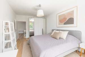 City-Traum mit Südbalkon, großen Räumen und Ausblick zum Verlieben! – Die vollständige Adresse der Immobilie erhältst du vom Anbieter., 10243 Friedrichshain, Berlin – Vorschaubild 6
