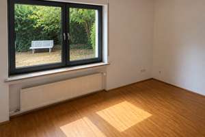 Viel Platz für Ihre Pläne: Großzügiges Haus in Siegen – 57072 Siegen, Siegen – Vorschaubild 5