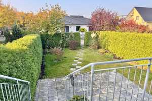 HORN IMMOBILIEN ++ Neubrandenburg Brodaer Höhe, renoviertes Reihenendhaus mit Keller und Carport – Neubrandenburg – Vorschaubild 17
