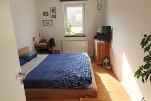 Rennweg: Toll sanierte 2-Zimmer- DG-Wohnung mit riesigem Balkon  – Werderstr. 21, 90489 Wöhrd, Nürnberg – Vorschaubild 3