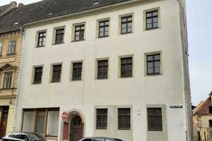 Stattliches Mehrfamilienhaus, Innensanierung begonnen – Nordsachsen (Kreis) – Vorschaubild 1