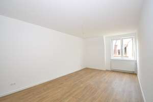 Frisch sanierte 4-Zimmer-Altbauwohnung mit Gartenanteil und 118 m² in Karlsruhe-Beiertheim-Bulach – Marie-Alexandra-Str. 20, 76135 Beiertheim-Bulach, Karlsruhe – Vorschaubild 7
