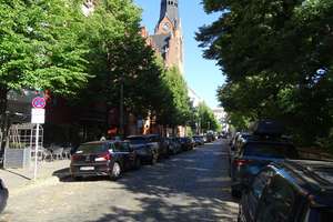 Attraktive 3-Zimmer Altbauwohnung 
mit offener Wohnküche und Balkon 
-Friedrichshain- – Petersburger Platz 8, 10249 Friedrichshain, Berlin – Vorschaubild 3