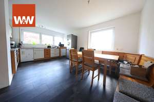 Doppelhaus/Zweifamilienhaus in schöner, ruhiger Wohnlage! – Die vollständige Adresse der Immobilie erhältst du vom Anbieter., 89185 Hüttisheim – Vorschaubild 7