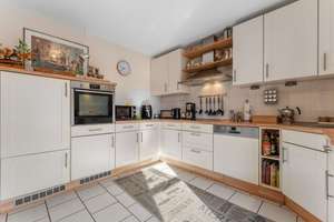 Exklusives Einfamilienhaus nahe der Nordsee – stilvolles Wohnen in Dorum – Die vollständige Adresse der Immobilie erhältst du vom Anbieter., 27639 Dorum – Vorschaubild 8