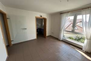 Seniorenwohnung mit Balkon, Aufzug & TG-Platz in Bad Wimpfen – Die vollständige Adresse der Immobilie erhältst du vom Anbieter., 74206 Bad Wimpfen – Vorschaubild 3