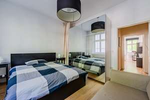 Wohnen mit Geschichte-stilvolle 2-Zimmer -Altbauwohnung an der legendären Karl-Marx-Allee – Die vollständige Adresse der Immobilie erhältst du vom Anbieter., 10243 Friedrichshain, Berlin – Vorschaubild 10