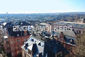 Maisonettewohnung mit großzügiger Dachterrasse in Stadtnähe – Die vollständige Adresse der Immobilie erhältst du vom Anbieter., 65183 Mitte, Wiesbaden – Vorschaubild 1