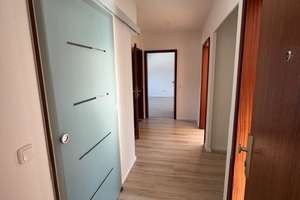 sanierte 3-Zimmer-Wohnung im DG mit Balkon