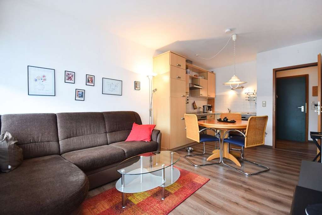 Immobilie in Goslar - Helle 3-Zimmer-Eigentumswohnung mit Loggia! - Bild 1