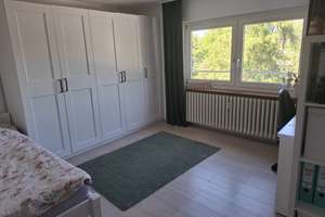 Ansprechende Wohnung mit drei Zimmern in Friesdorf 