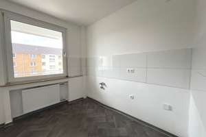 Renovierte 3-Zimmer-Eigentumswohnung in Duisburg-Vierlinden – Die vollständige Adresse der Immobilie erhältst du vom Anbieter., 47178 Vierlinden, Duisburg – Vorschaubild 2