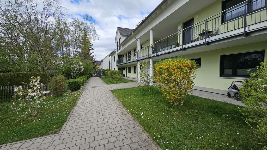 Immobilie in Emmering - Frisch renovierte 4-Zimmer Maisonette in Emmering  (Erbpacht!) - Bild 4