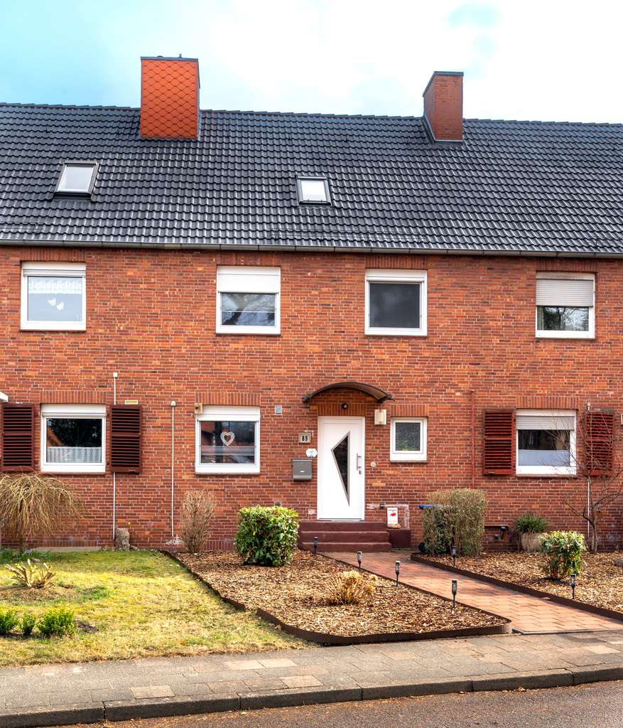 Immobilie in Faßberg - Umfangreich modernisiertes Reihenhaus in ruhiger Lage - Bild 0