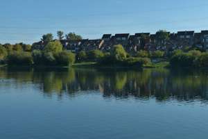 Provisionsfrei: Grüne Oase direkt am Südpark - 2,5-Zimmer-Wohnung mit 2 Loggien, Tiefgarage & EBK  – 40591 Wersten, Düsseldorf – Vorschaubild 4
