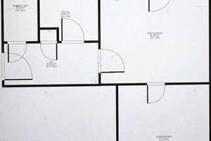 Wohnglück - frisch modernisierte 2-Zimmerwohnung – Amundsenweg 11, 30655 Groß-Buchholz, Hannover – Vorschaubild 2