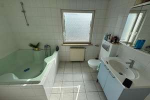 Schöne 4-5 Zimmer Wohnung in Münster-Sarmsheim mit traumhaftem Garten & Einbauküche – 55424 Münster-Sarmsheim – Vorschaubild 15
