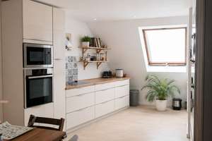 Helle 90 m² Altbauwohnung mit Dachterrasse in zentraler Lage von Köln-Dellbrück – Von-Quadt-Straße 124, 51069 Dellbrück, Köln – Vorschaubild 12