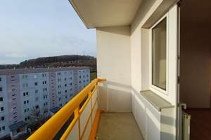 Helle 3-Zimmer-Wohnung mit Balkon in Schmalkalden – Allendestraße 71, 98574 Schmalkalden – Vorschaubild 3