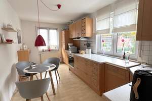 Gepflegte 2,5 Zimmer Eigentumswohnung mit Balkon, Stellplatz und Keller in Bochum Stiepel
