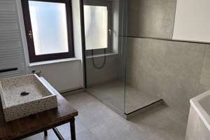Schön renoviertes Einfamilienhaus in Duisburg-Homberg – Die vollständige Adresse der Immobilie erhältst du vom Anbieter., 47198 Alt-Homberg, Duisburg – Vorschaubild 9