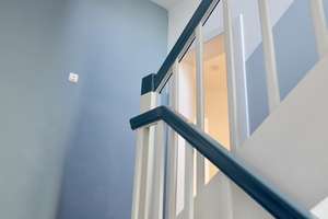 **IDEAL FÜR DIE BERUFSTÄTIGE EINZELPERSON** APPARTEMENT IN ZENTRALER LAGE VON KREFELD-UERDINGEN – Am Röttgen 27, 47829 Uerdingen, Krefeld – Vorschaubild 2