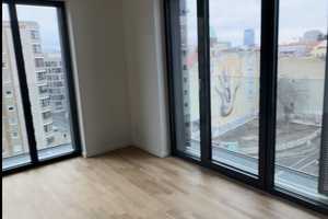 Helle 1-Zimmer-Wohnung mit großen Fenstern in Berlin-Mitte – Köpenicker Straße 102, 10179 Berlin – Vorschaubild 2