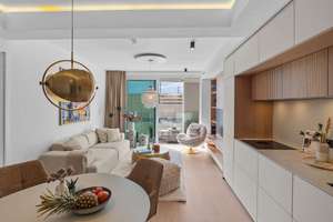 Luxus-Apartment im THE LYTE: vollmöbliert, Balkon & seitlicher Ausblick auf die Elbe – Die vollständige Adresse der Immobilie erhältst du vom Anbieter., 20457 HafenCity, Hamburg – Vorschaubild 2