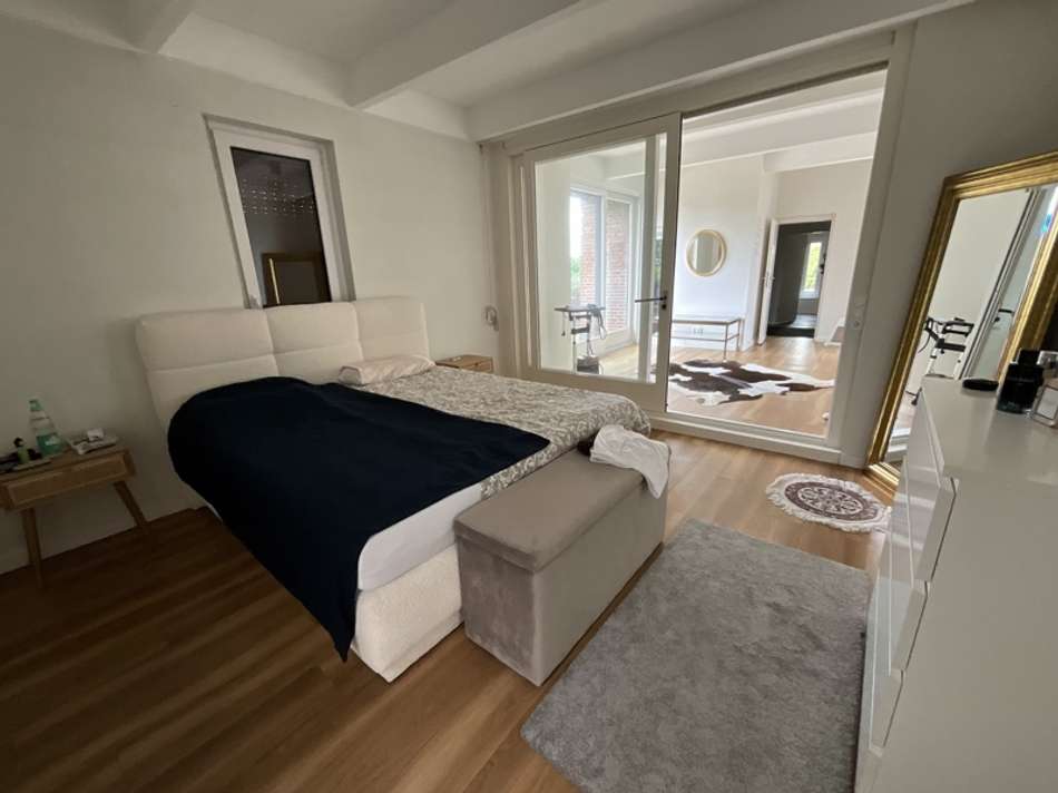 Schlaftrakt mit Ankleidezimmer