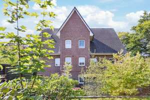 Ruhige Lage trifft auf Stil - ein Haus zum Verlieben! – Die vollständige Adresse der Immobilie erhältst du vom Anbieter., 22952 Lütjensee – Vorschaubild 1