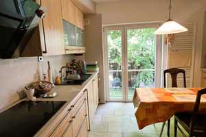 RESERVIERT! Wohnhaus nebst Doppelcarport und tollem Garten mit beeindruckender Pflanzenvielfalt! – Lippe (Kreis) – Vorschaubild 18