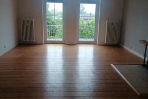 Wohnen wie im eigenen Haus-großzügige 166m² Wohnung mit Garten und zwei Sonnenterrassen – Am Elisabethheim 68b, 42111 Uellendahl-Katernberg, Wuppertal – Vorschaubild 4