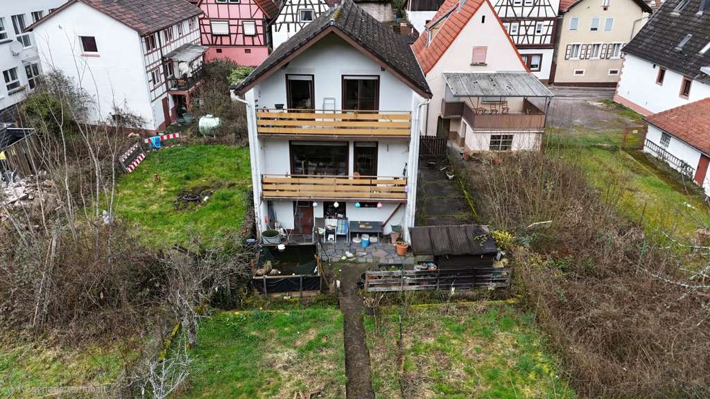 Immobilie in Ramberg - Einfamilienhaus mit Garage in Ramberg - Bild 1