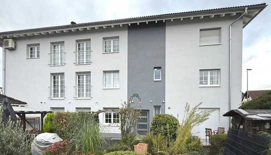 Bild von Oberursel: Kernsaniertes Schmuckstück zur Anlage und teilw. Selbstbezug. Ideal für Handwerker