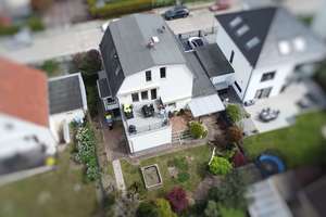 Ein Haus, viele Möglichkeiten – Perfekt für Familien & Mehrgenerationenwohnen – Die vollständige Adresse der Immobilie erhältst du vom Anbieter., 13581 Wilhelmstadt, Berlin – Vorschaubild 2