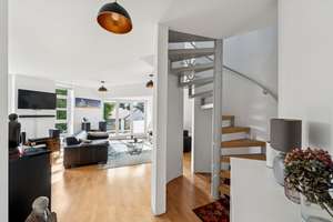 Exklusives Wohnen in Lohausen: Bezugsfertige 3-Zimmer-Wohnung mit 2 Bädern & Balkon – Henri-Dunant-Straße 2, 40474 Lohausen, Düsseldorf – Vorschaubild 5