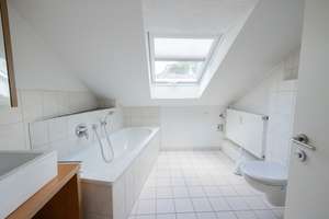 Gemütliche 2-Zimmer-Dachgeschosswohnung mit Dachbodenbenutzung in Querum – Bevenroder Str. 56, 38108 Wabe-Schunter-Beberbach, Braunschweig – Vorschaubild 5