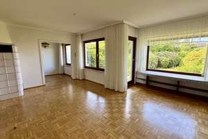 Familienfreundliches Reihenhaus in beliebter Lage zwischen Volksdorf und Bergstedt – Die vollständige Adresse der Immobilie erhältst du vom Anbieter., 22359 Bergstedt, Hamburg – Vorschaubild 2