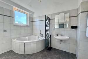 Helle 3,5-Zimmer Maisonette-Wohnung im 2. OG in Remscheid Goldberg – Remscheider Str. 259, 42855 Goldenberg, Remscheid – Vorschaubild 8