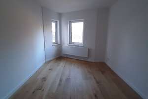 Moderne 2-Zimmer Wohnung mit Balkon und Einbauküche im grünen Pankow! – Heegermühler Weg 43, 13158 Niederschönhausen, Berlin – Vorschaubild 3