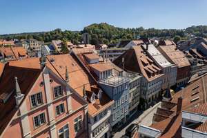 Solides Investment
- Repräsentatives Wohn-/Geschäftshaus mit gehobener Ausstattung – Die vollständige Adresse der Immobilie erhältst du vom Anbieter., 88212 Ravensburg – Vorschaubild 9