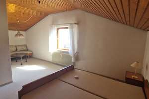 1779 - Großzügiges Einfamilienhaus mit Einliegerwohnung, drei Garagen und wunderschönem Garten! – Die vollständige Adresse der Immobilie erhältst du vom Anbieter., 71131 Jettingen – Vorschaubild 13