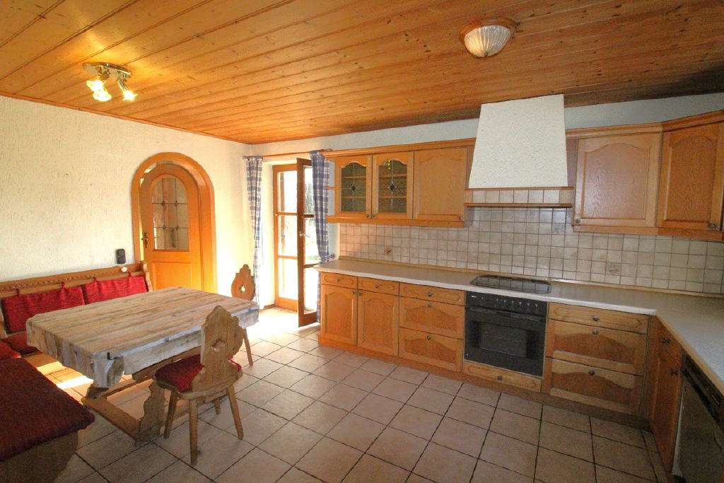 Immobilie in Mickhausen - Haus sucht Handwerker! Schön gelegenes Einfamilienhaus in Mickhausen - Bild 5