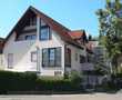 Schicke, großzügige 2 Zimmerwohnung mit gr. überdachtem Balkon in schöner Lage