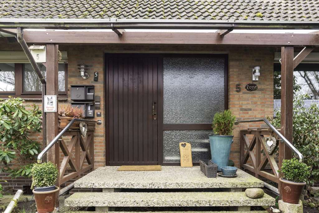 Immobilie in Lauenbrück - Einfamilienhaus + Einliegerwohnung: vielseitige Immobilie mit zwei Wohneinheiten - Bild 4