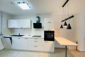 modern 4 BR townhouse, floor heating, AC, terrace - 2 miles to Clay – Die vollständige Adresse der Immobilie erhältst du vom Anbieter., 65205 Erbenheim, Wiesbaden – Vorschaubild 8