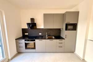 Dachterrasse, EBK, Parkett : Frisch sanierte exklusive DG-Whg. in Denkmalobjekt – 40227 Oberbilk, Düsseldorf – Vorschaubild 4