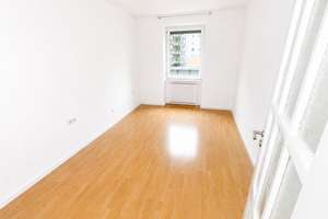 Kompakte 2-Zimmer-Wohnung in Pforzheim – Die vollständige Adresse der Immobilie erhältst du vom Anbieter., 75172 Weststadt, Pforzheim – Vorschaubild 2