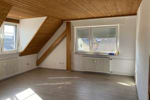 Schöne, helle und renovierte Dachgeschosswohnung mit drei Zimmern in Bingen - Gaulsheim – Die vollständige Adresse der Immobilie erhältst du vom Anbieter., 55411 Bingen am Rhein – Vorschaubild 6